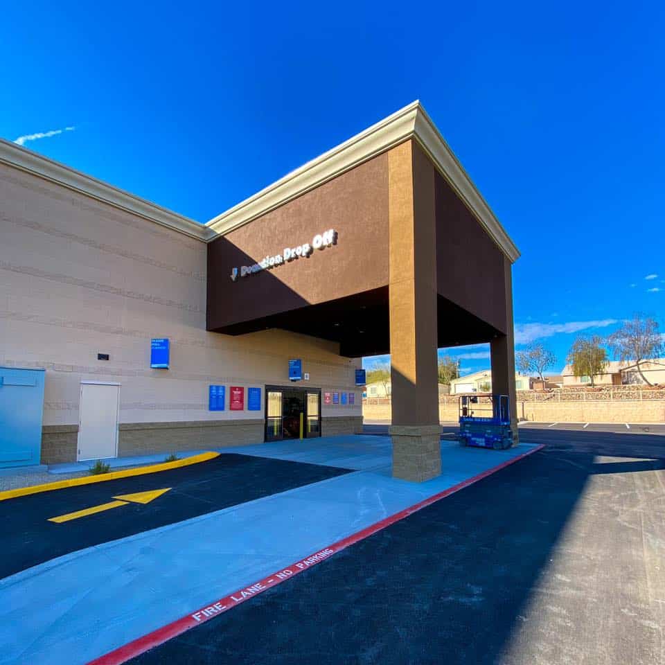 Goodwill AZ | Exterior of donation drop off
