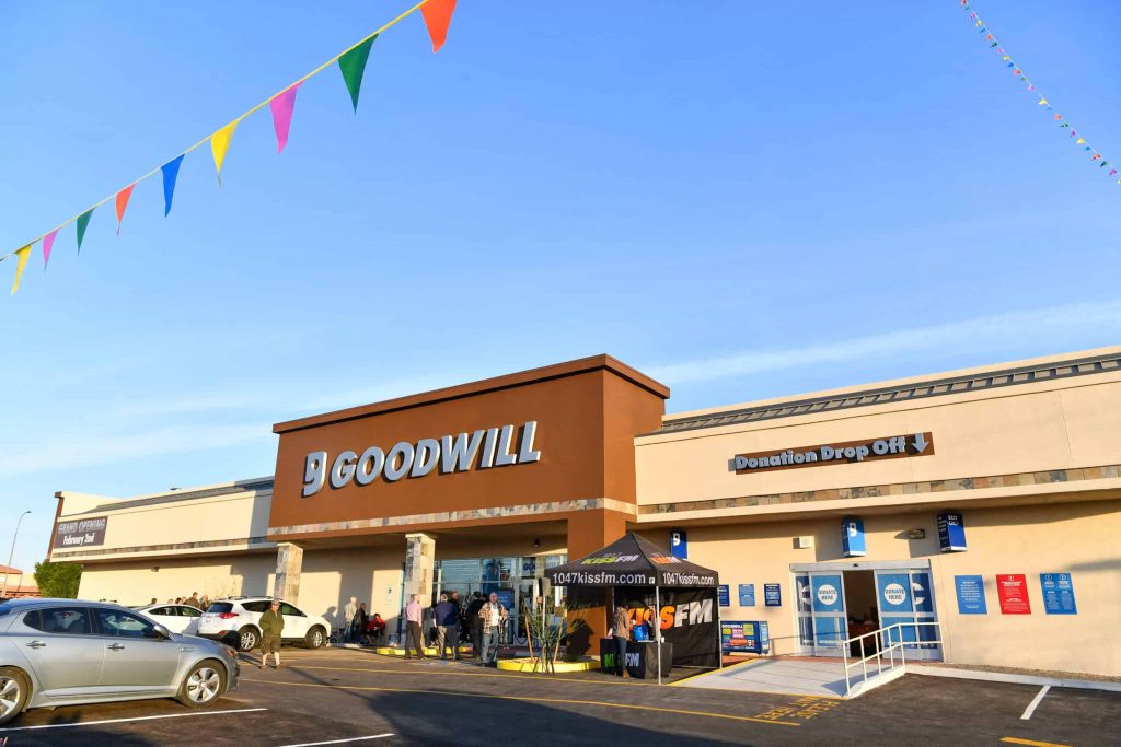 Goodwill AZ | exterior of Goodwill Store