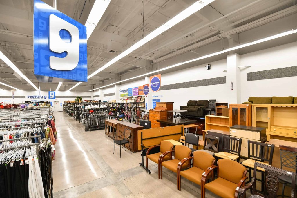 Goodwill AZ | House materials in a goodwill store