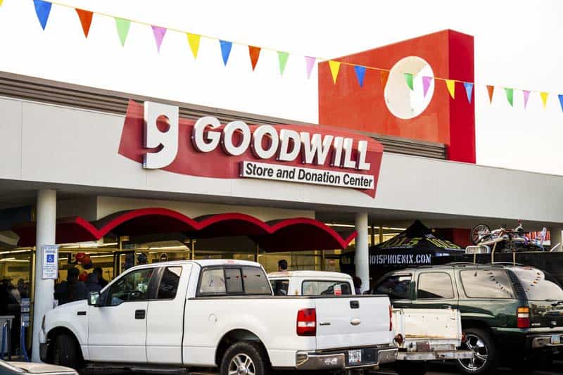 Goodwill AZ | Exterior view of Goodwill store