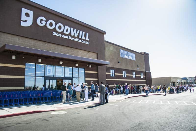 Goodwill AZ | People lined up around the exterior of goodwill building